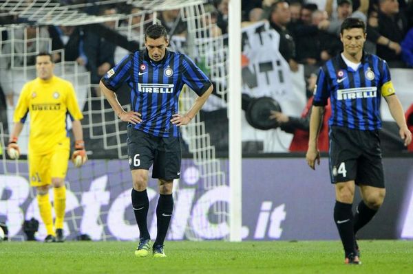 迫使猛龙收 迫使猛龙收