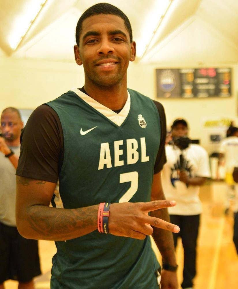 交在同一张 交在同一张